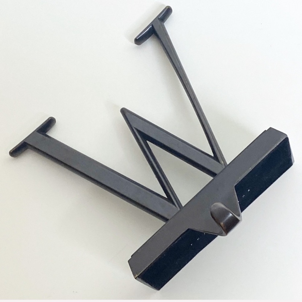 Pottery Barn ‘W’ Stocking Holder Antique Bronze